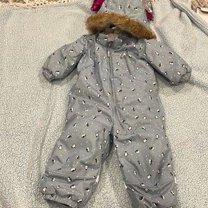 Little penguin snowsuit